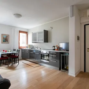 Lance With Lift, 2 Minutes Walk From The Train Station Venice