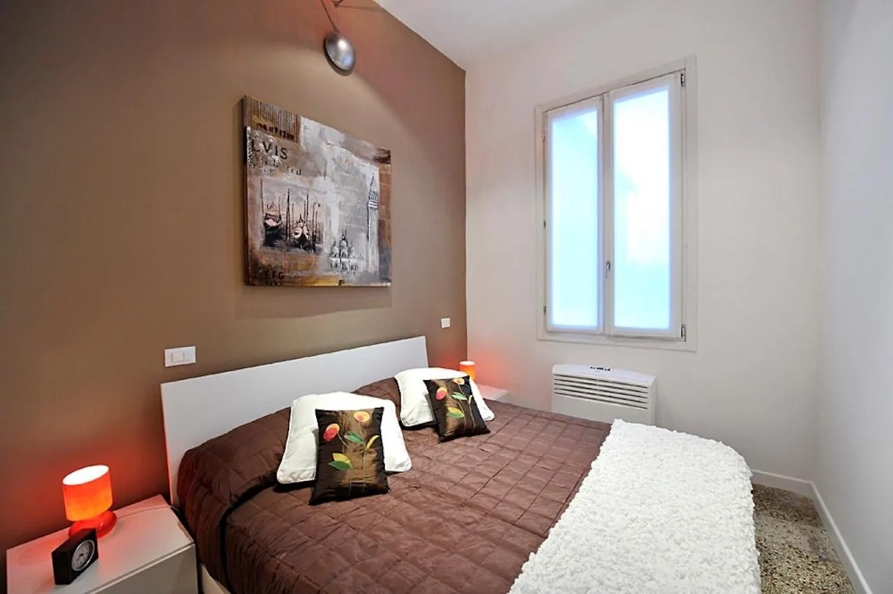 Garden Apartments Venice