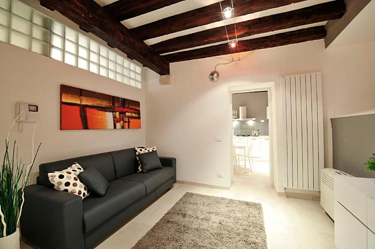 Garden Apartments Venice