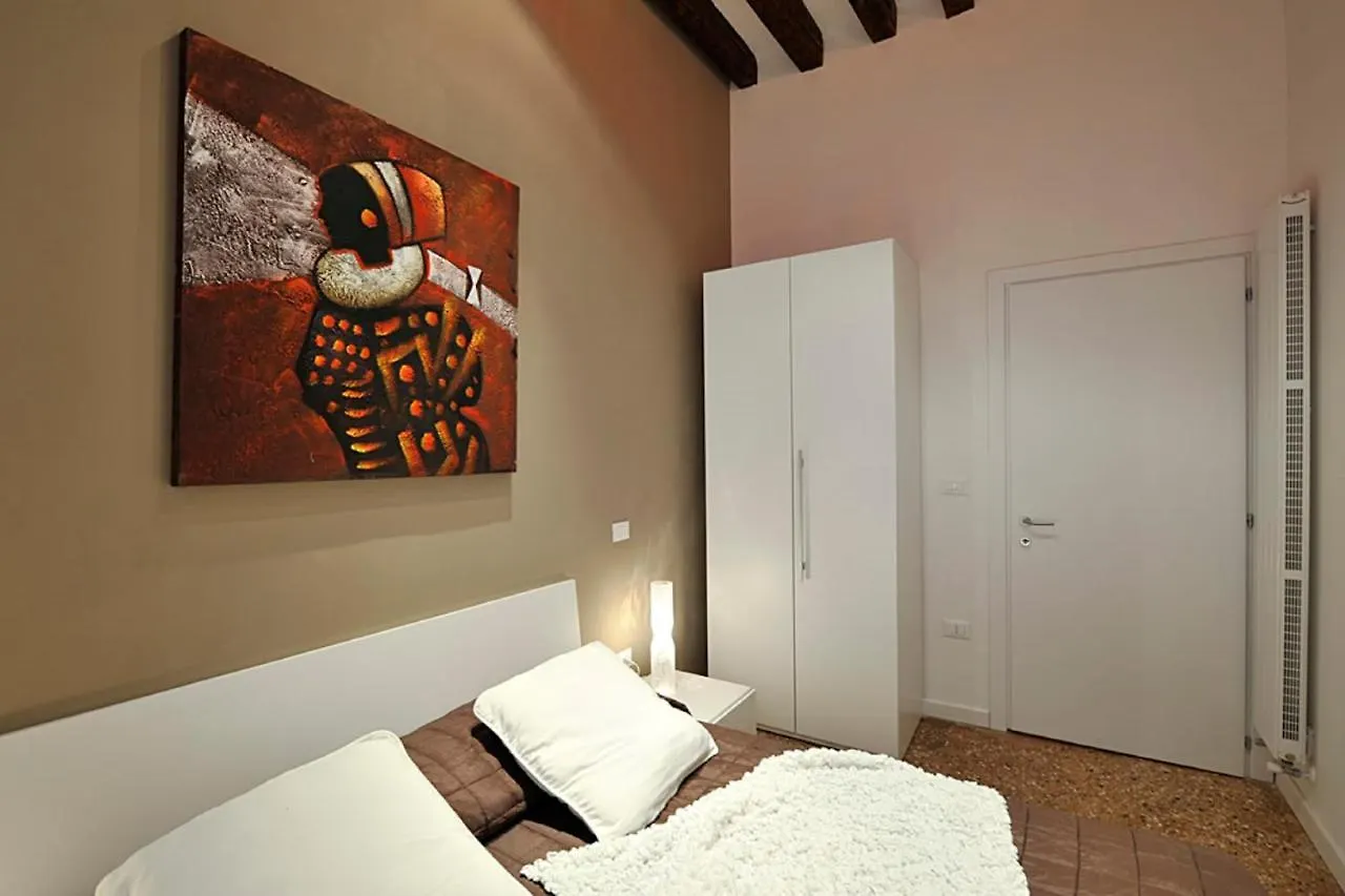 Garden Apartments Venice 0*,